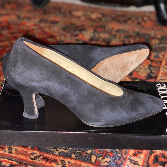 Evan-Picone Black suede heeled shoes - Picture 3 of 8